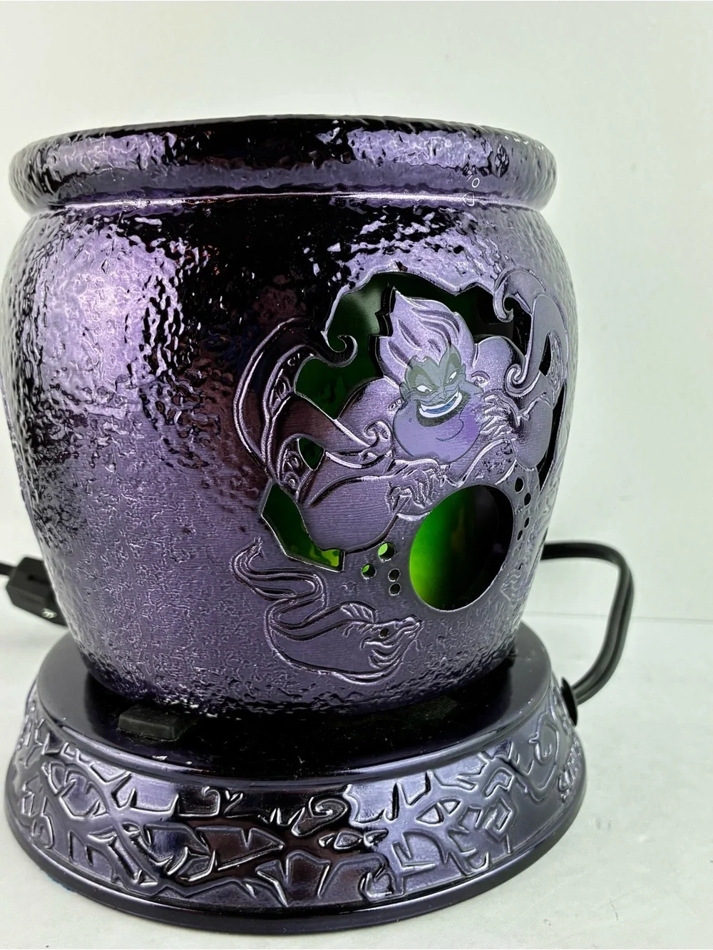 Scentsy Disney Villains Wax Warmer